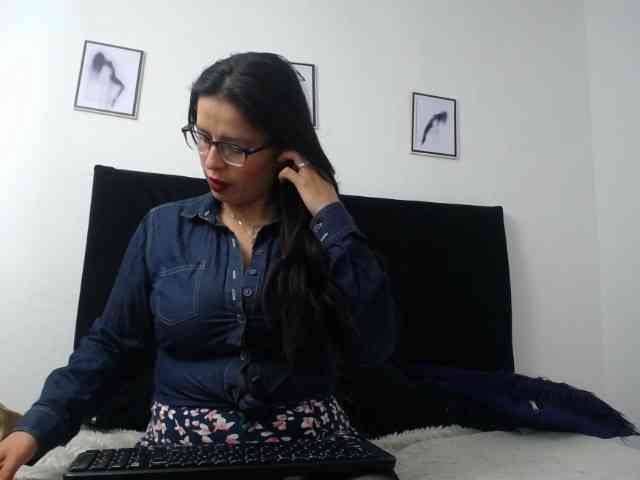katherine-blair webcam