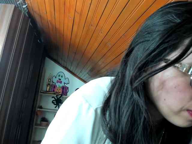 katherine-blair webcam