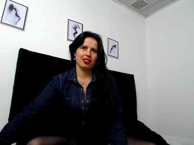katherine-blair webcam