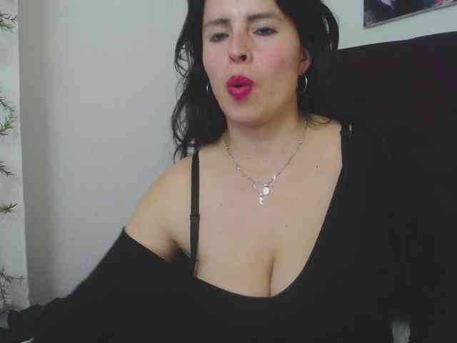 katherine-blair webcam