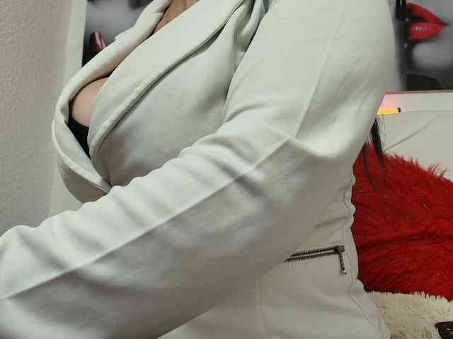 katherine-blair webcam