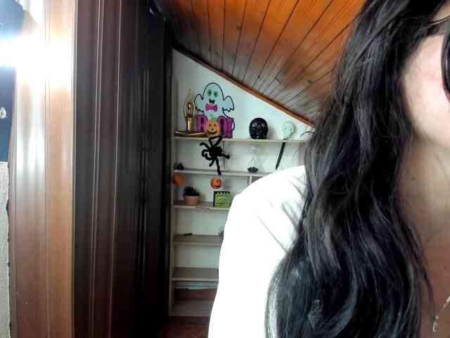 katherine-blair webcam