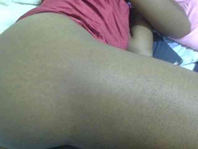 Cuteavril webcam