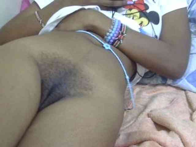 Cuteavril webcam