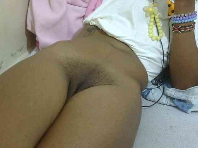 Cuteavril webcam
