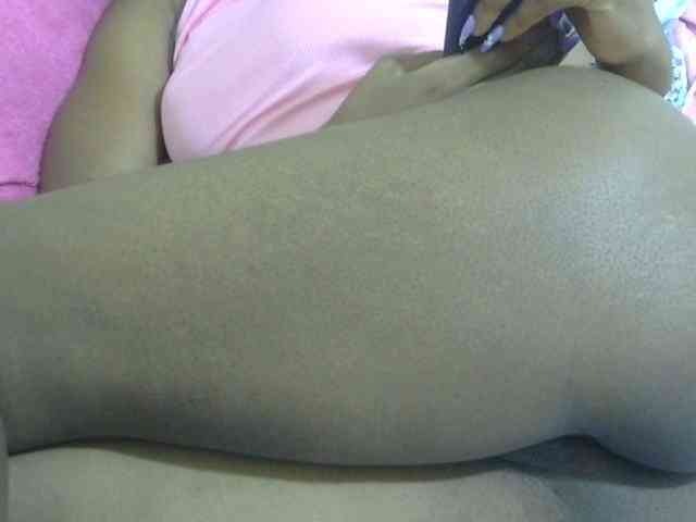 Cuteavril webcam