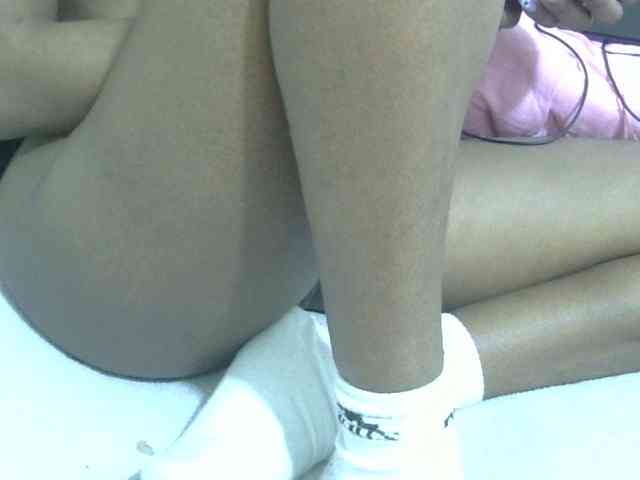 Cuteavril webcam