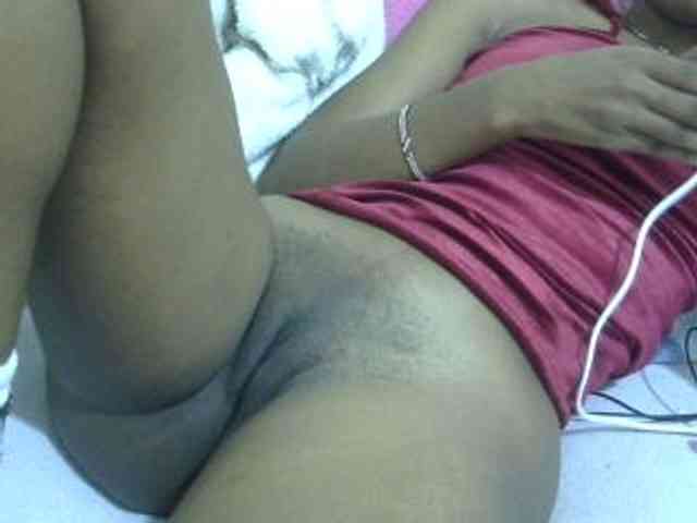 Cuteavril webcam