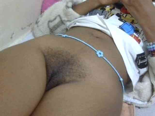 Cuteavril webcam