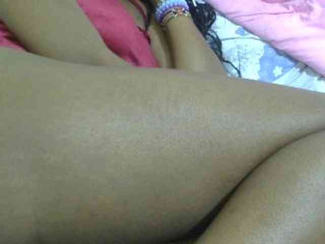 Cuteavril webcam