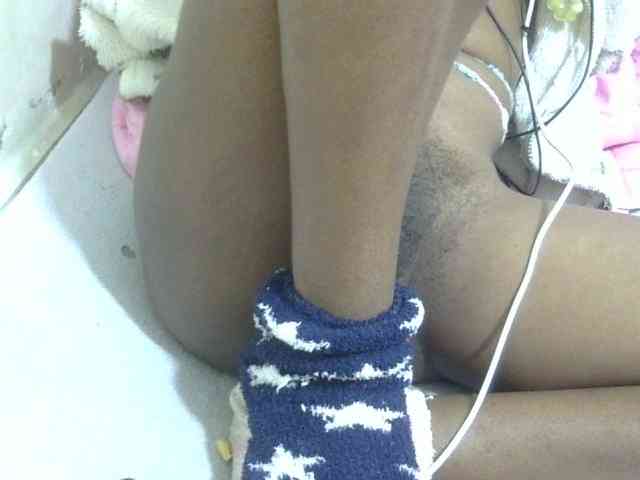 Cuteavril webcam
