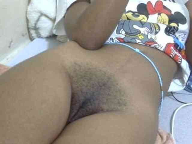 Cuteavril webcam