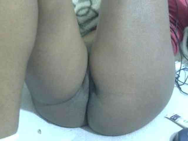 Cuteavril webcam
