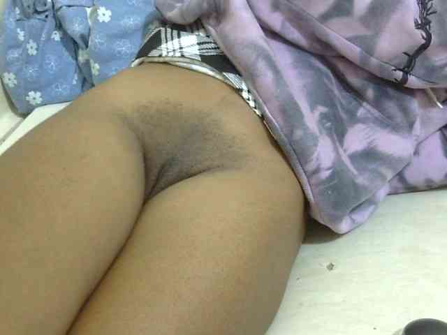 Cuteavril Live Webcam on BongaCams