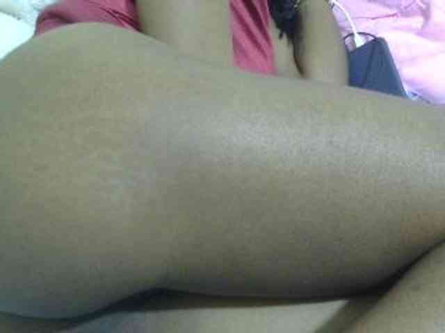 Cuteavril webcam