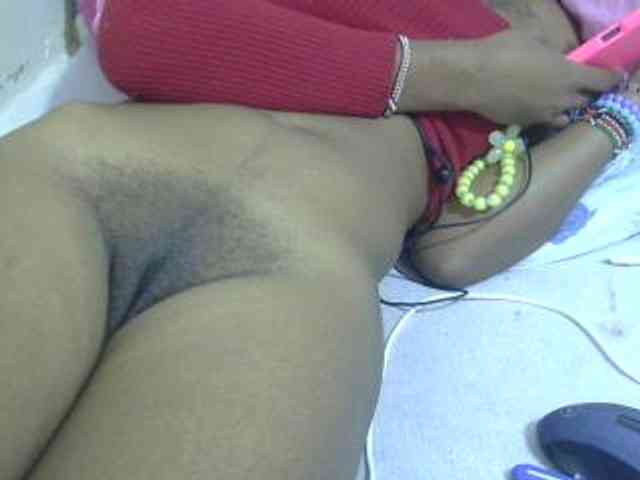 Cuteavril webcam