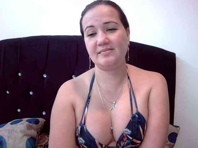 Gabrielajewel1 webcam