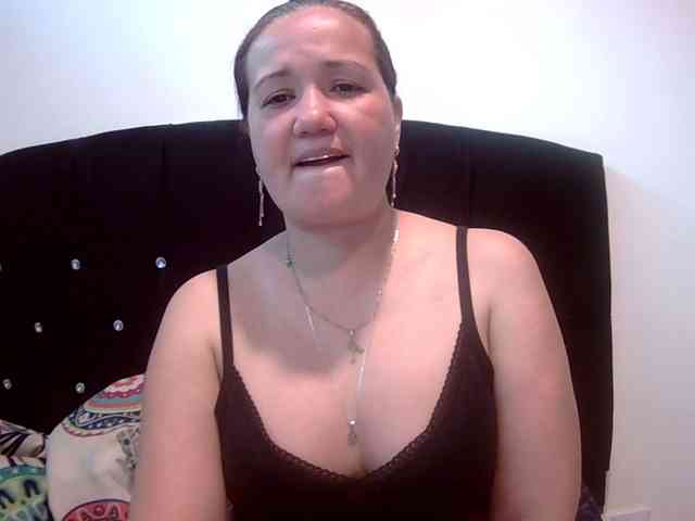 Gabrielajewel1 webcam