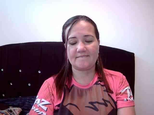 Gabrielajewel1 webcam