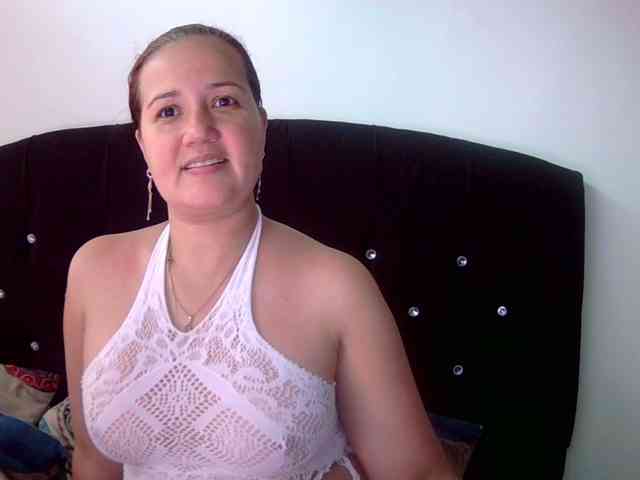 Gabrielajewel1 webcam