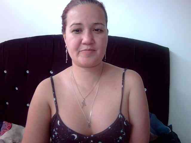 Gabrielajewel1 webcam