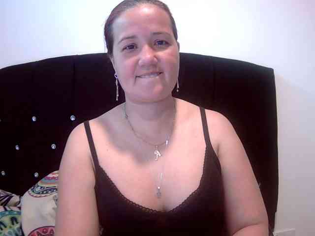 Gabrielajewel1 webcam