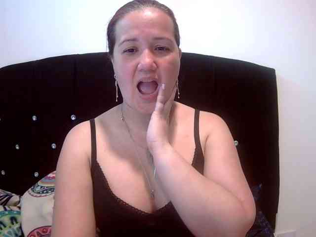 Gabrielajewel1 webcam