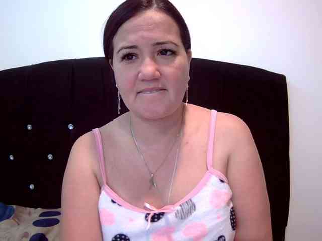 Gabrielajewel1 webcam