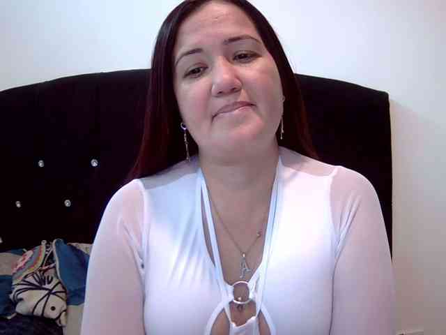 Gabrielajewel1 webcam