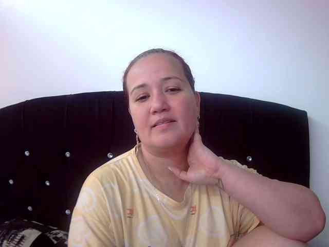 Gabrielajewel1 webcam