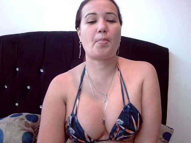 Gabrielajewel1 webcam