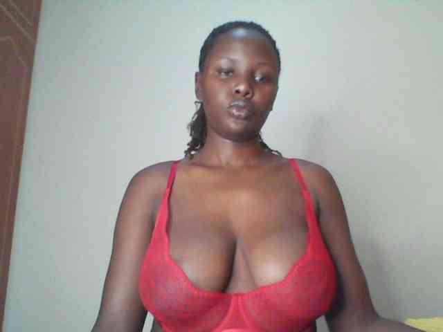 Chococreamm webcam