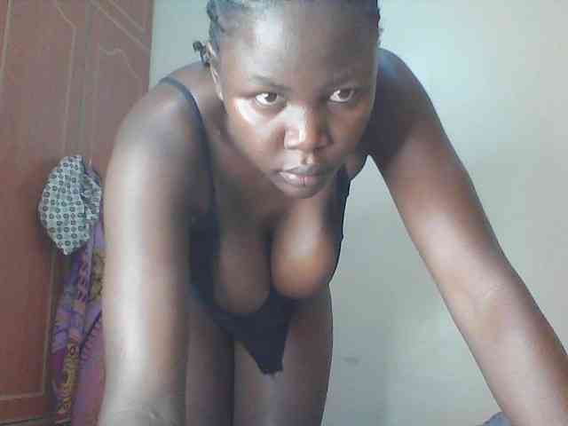 Chococreamm webcam