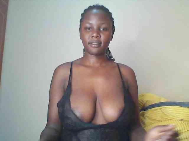 Chococreamm webcam
