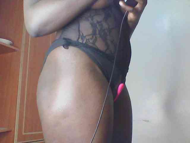 Chococreamm webcam