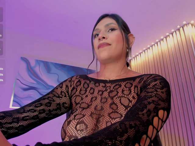 SarahYates's BongaCams show and profile