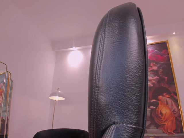 SarahYates's BongaCams show and profile