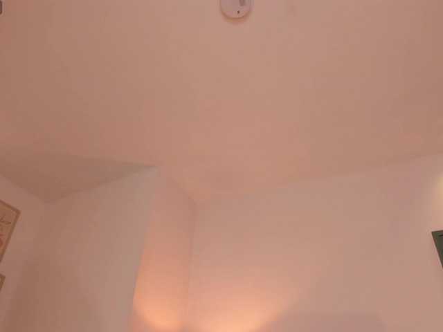 SarahYates's BongaCams show and profile