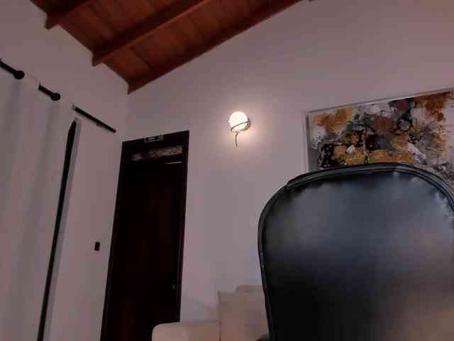 sarahyates webcam
