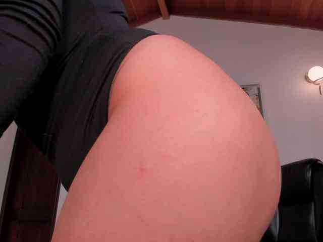 sarahyates webcam