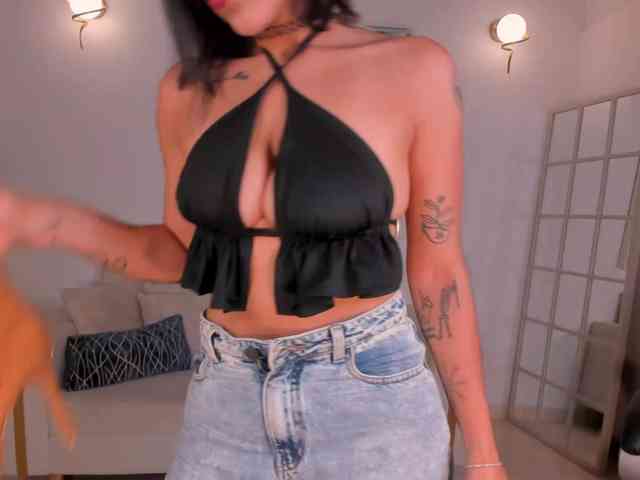 sarahyates webcam