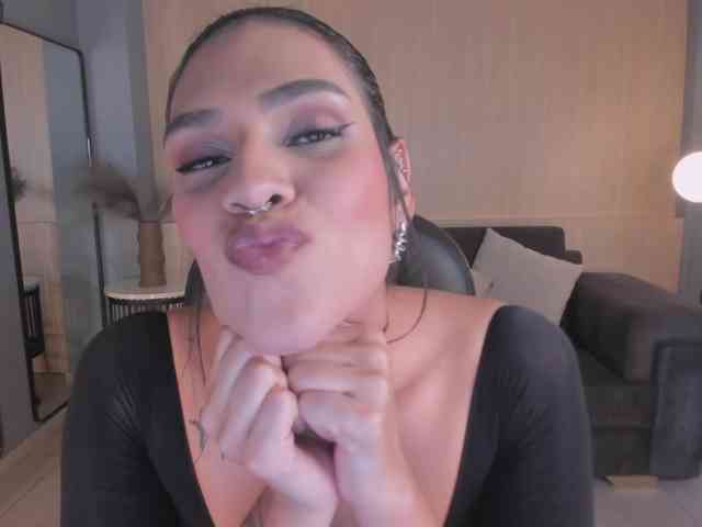 sarahyates webcam