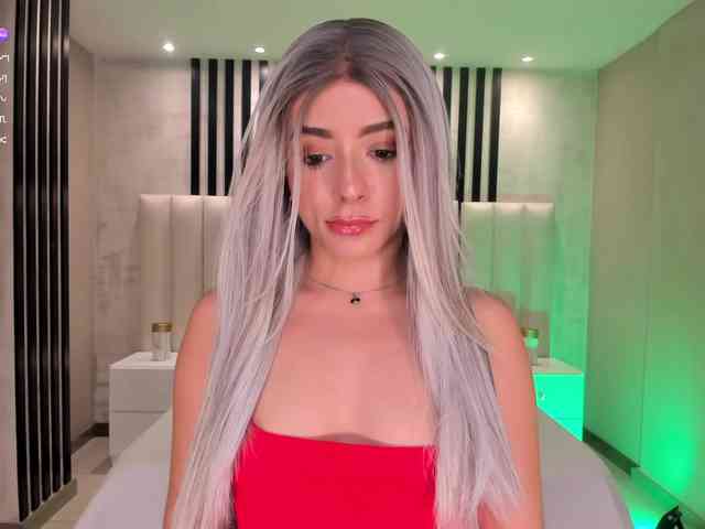 IsabellaMoreau webcam