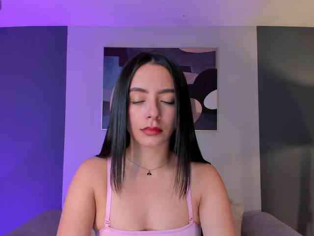 IsabellaMoreau webcam