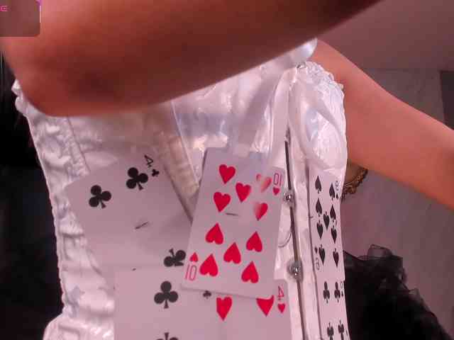 IsabellaMoreau webcam