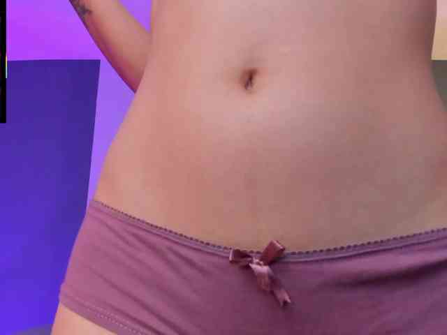 IsabellaMoreau webcam