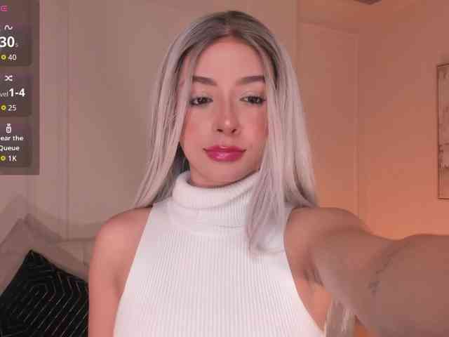 IsabellaMoreau webcam