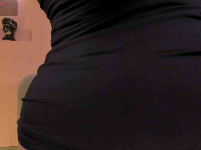 IsabellaMoreau webcam