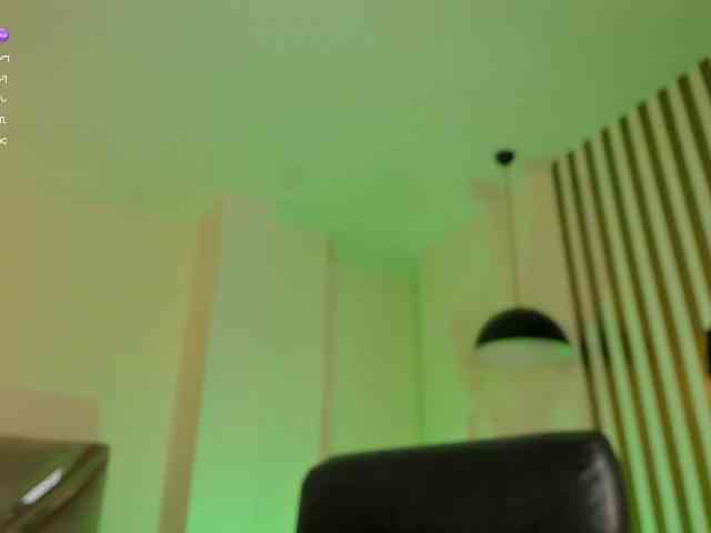 IsabellaMoreau webcam