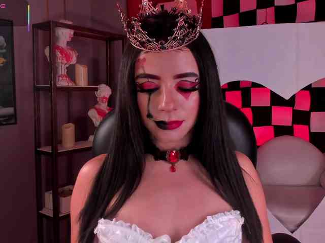 IsabellaMoreau webcam